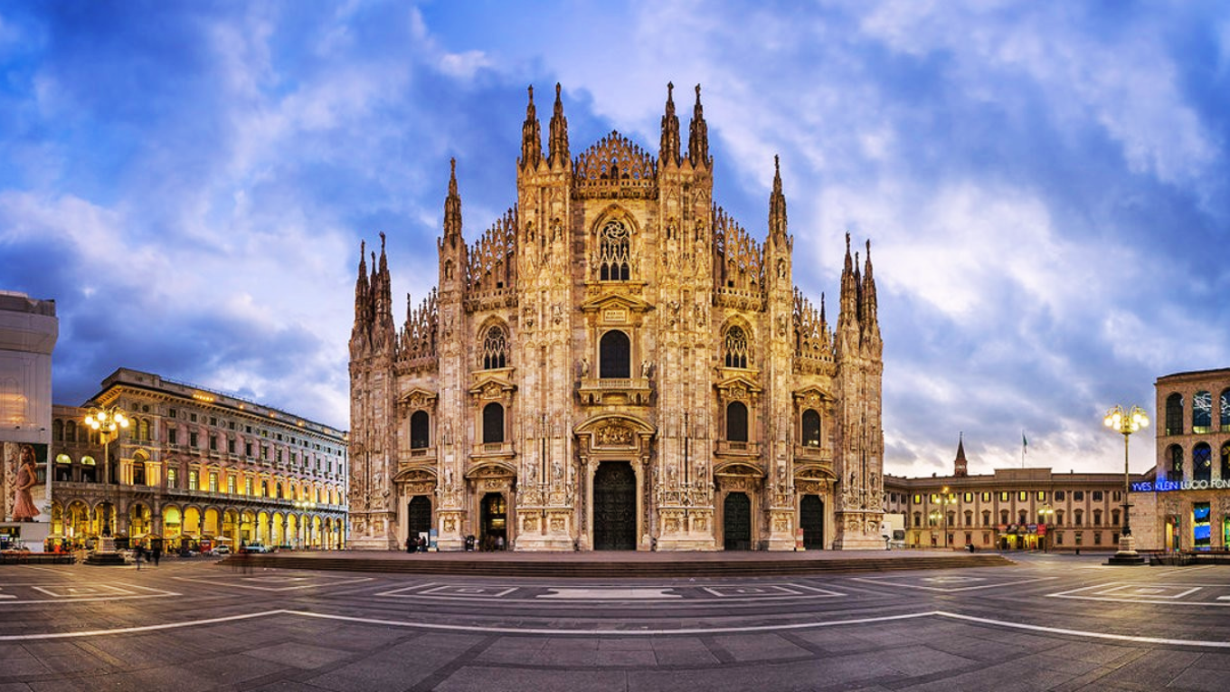 NHÀ THỜ DUOMO MILAN – BIỂU TƯỢNG KIẾN TRÚC GOTHIC TRÁNG LỆ CỦA NƯỚC Ý